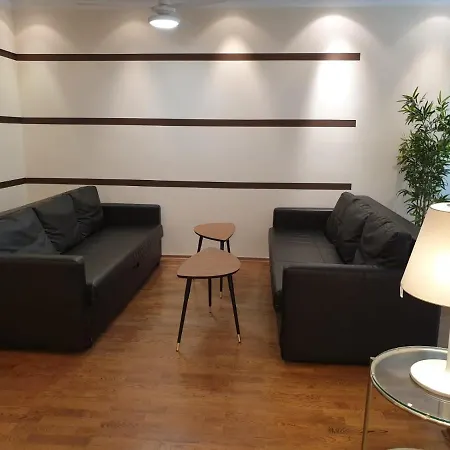 主市场广场公寓酒店
