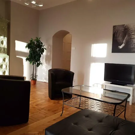 Main Market Square *