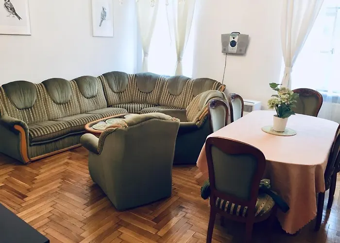 Main Market Square *