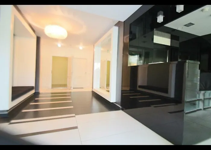 Main Market Square *