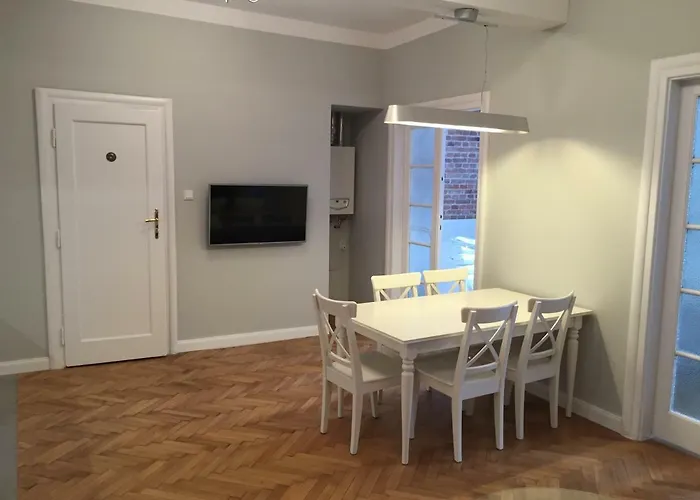 Main Market Square מלון דירות קרקוב