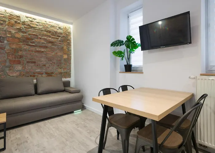 ماين ماركت سكوير شقة فندقية *