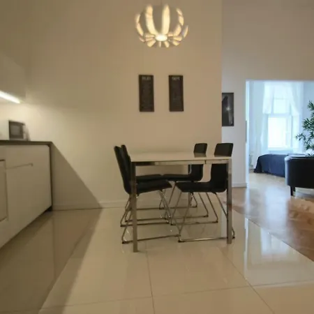 Main Market Square *