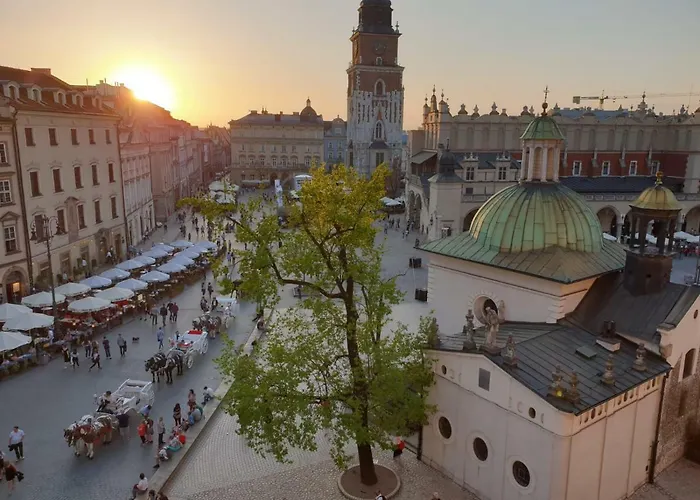 Lägenhetshotell Main Market Square Kraków