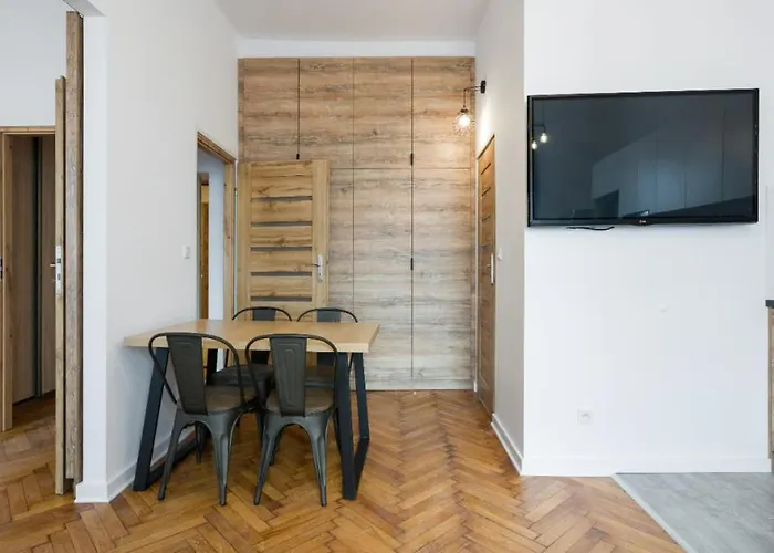 Main Market Square Apart-hotel *