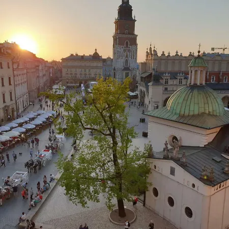 Hotel apartamentowy Main Market Square Kraków