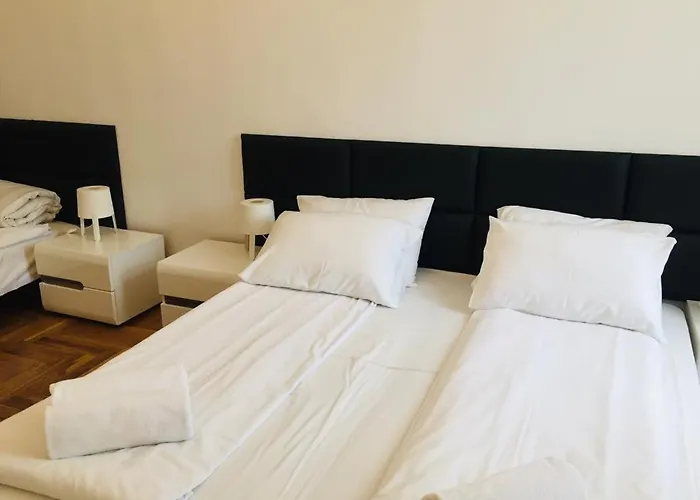 Main Market Square *